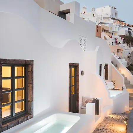 Hotell Armenaki 4*
